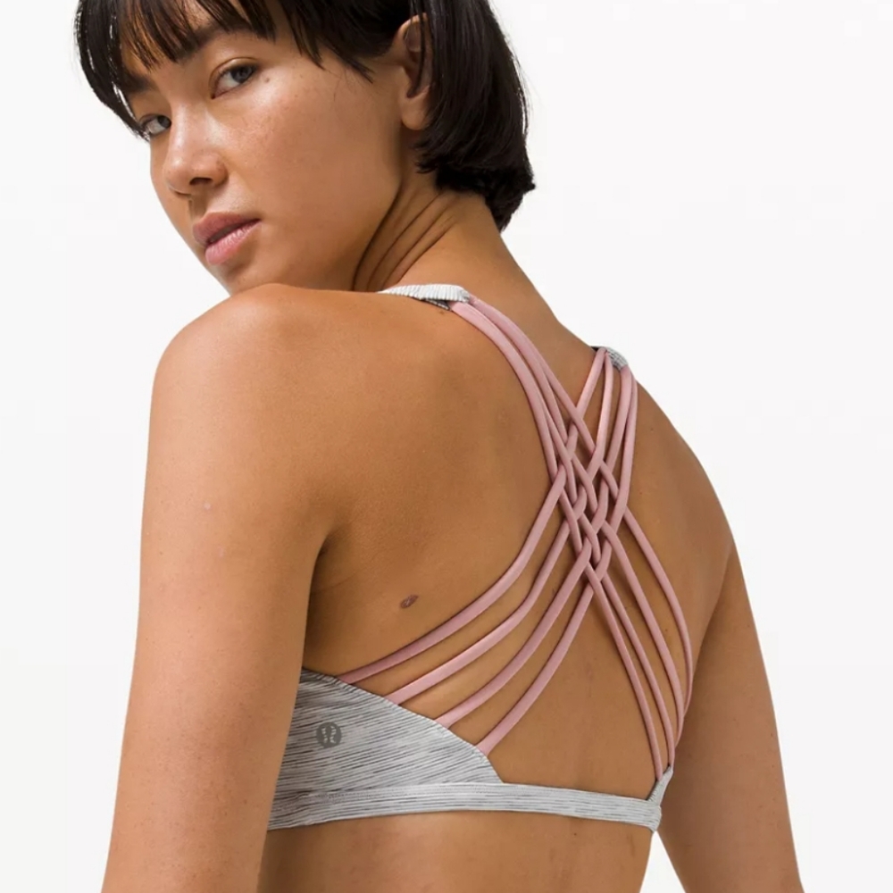Lululemon Free to Be Bra